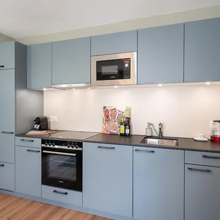 Betweenlakes 1st Floor * Интерлакен